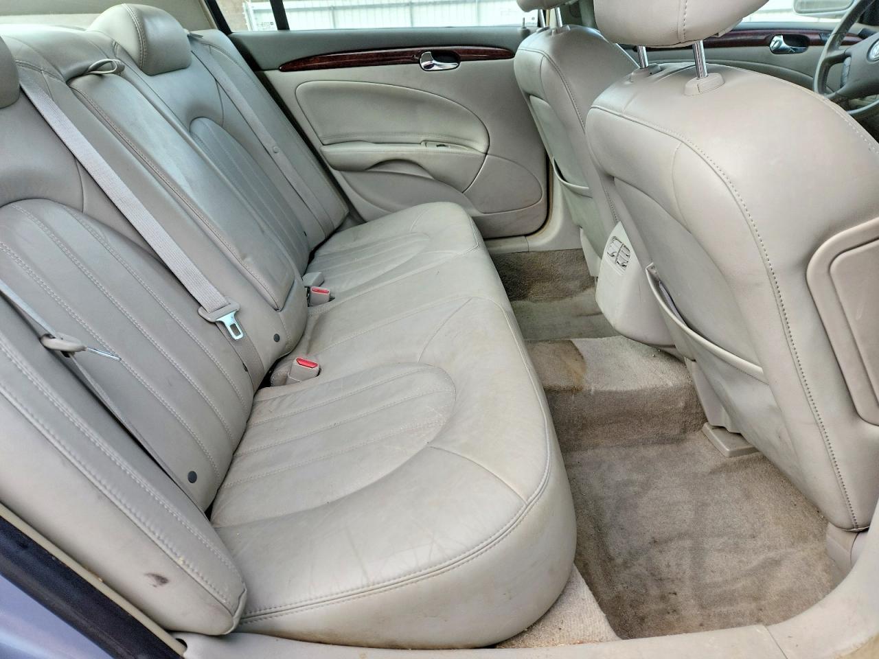 2006 BUICK Lucerne
