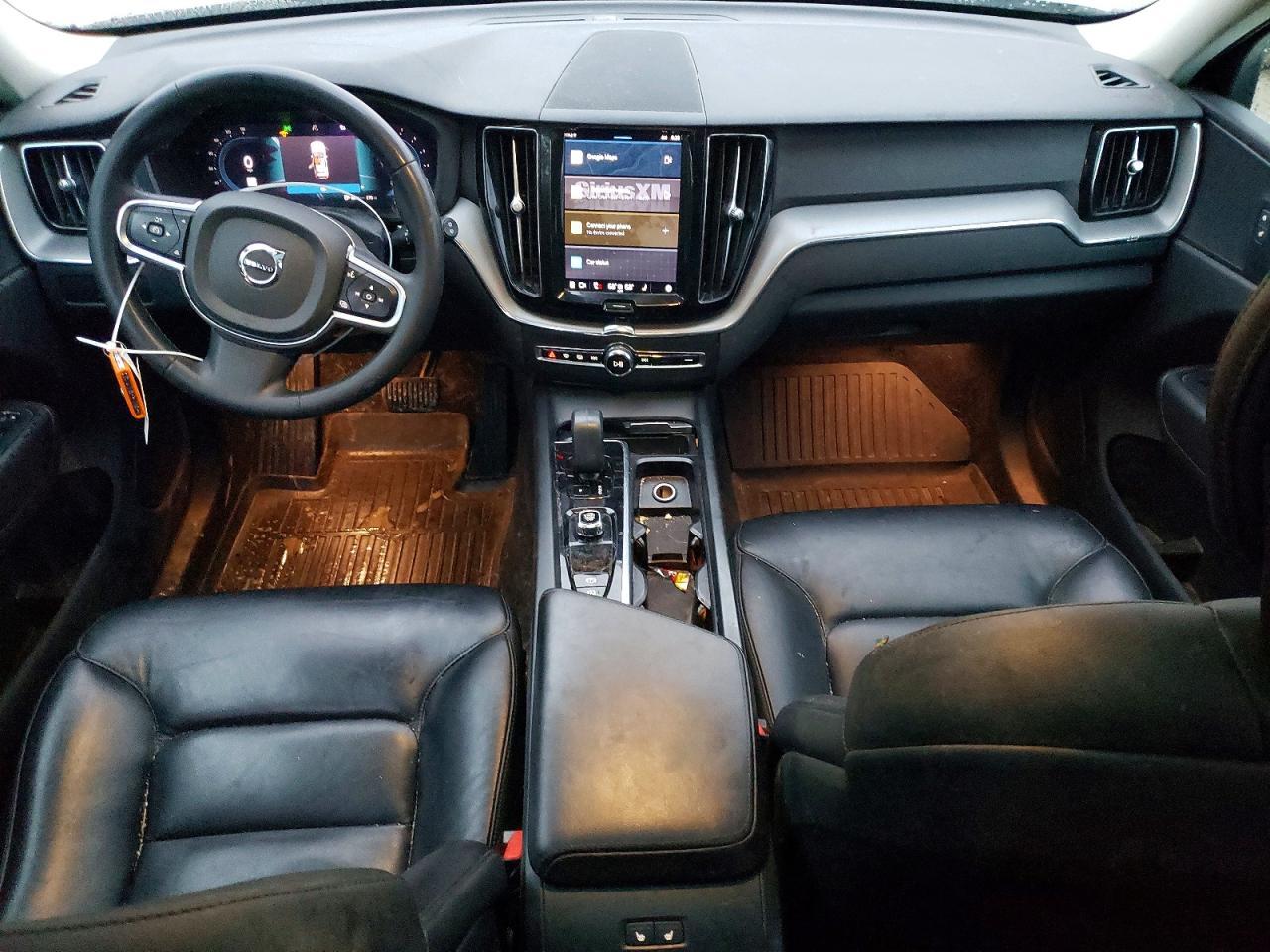 2023 VOLVO XC60