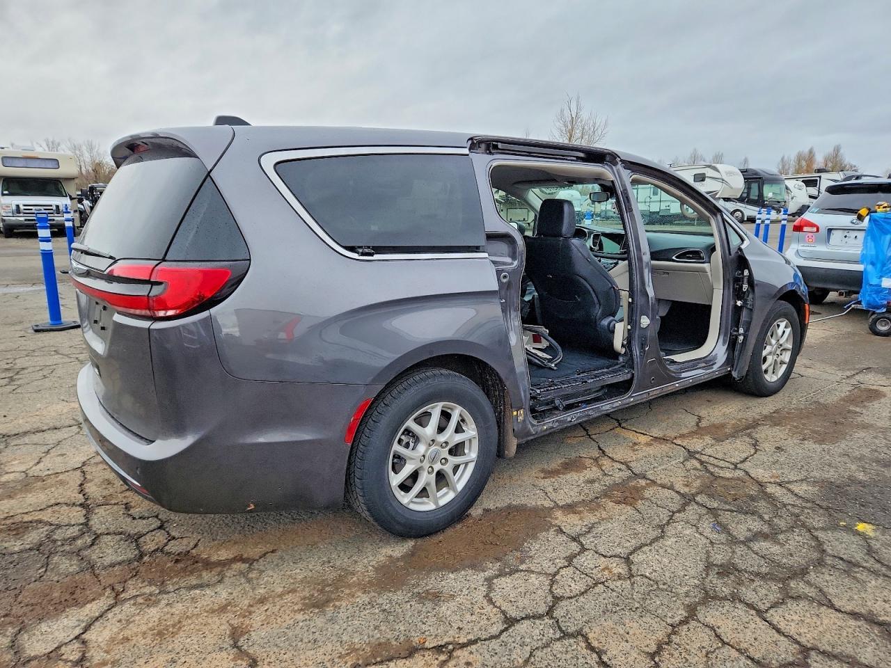2023 CHRYSLER Pacifica