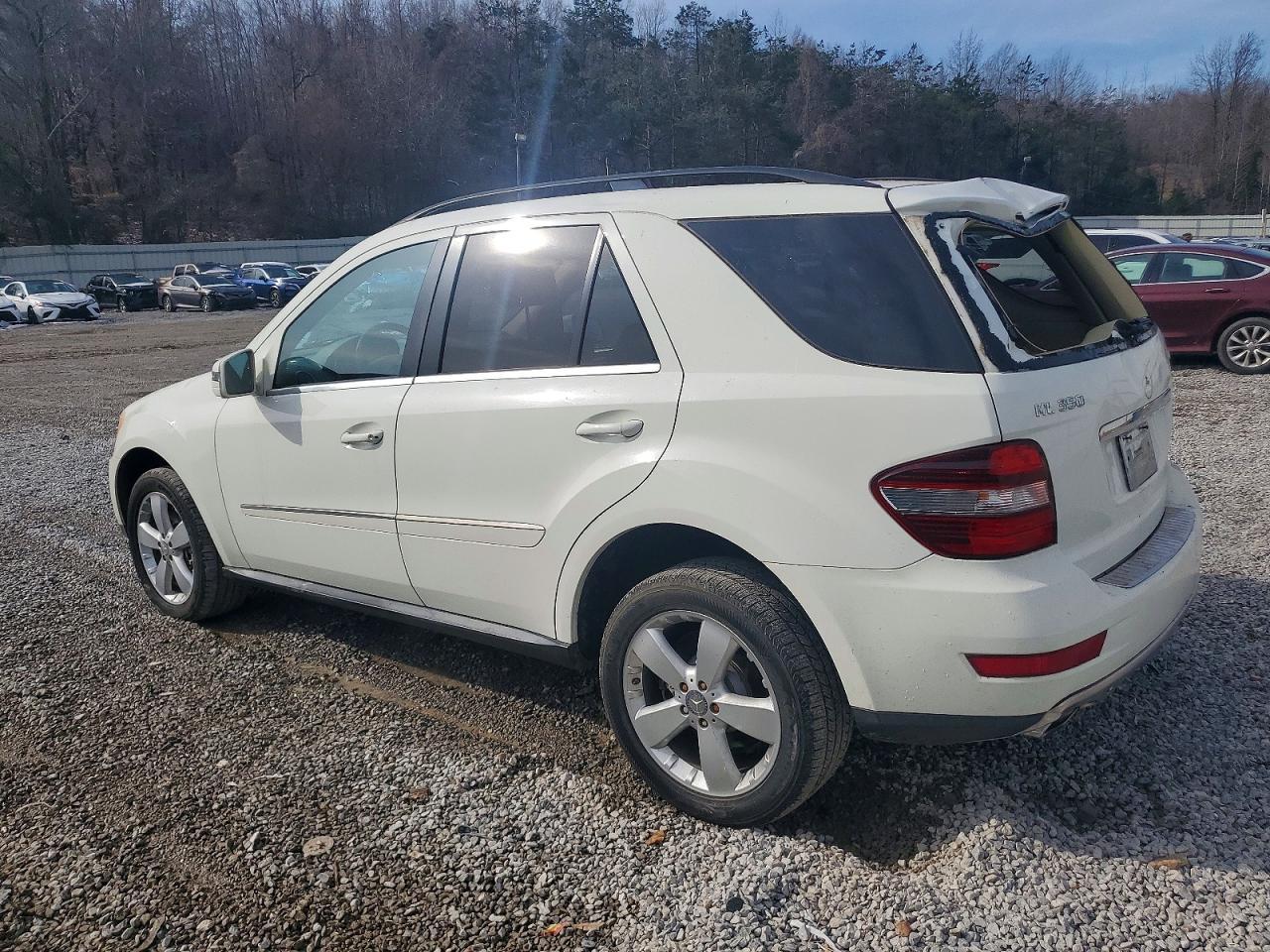 2011 MERCEDES-BENZ ML-Class
