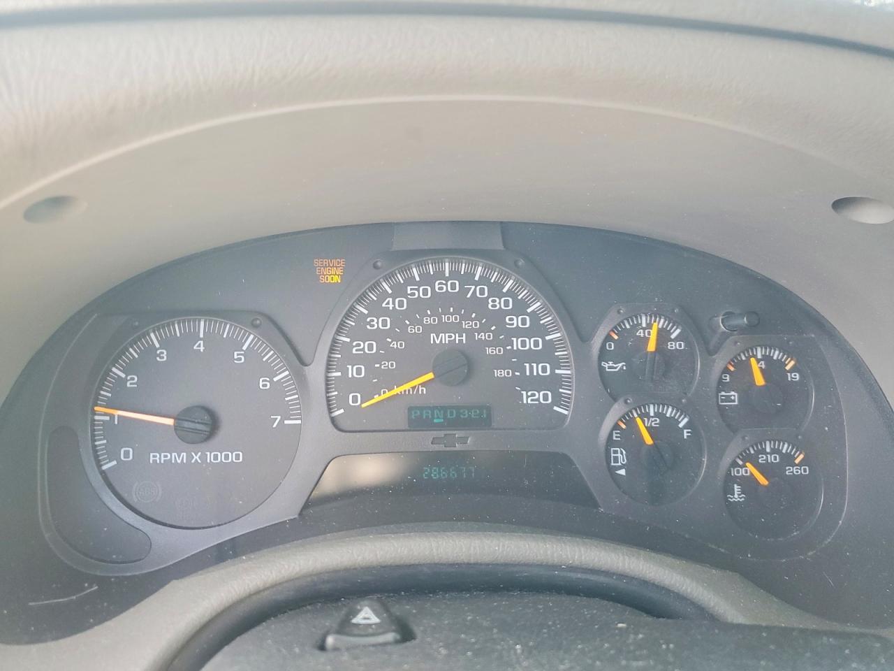 2004 CHEVROLET Trailblazer