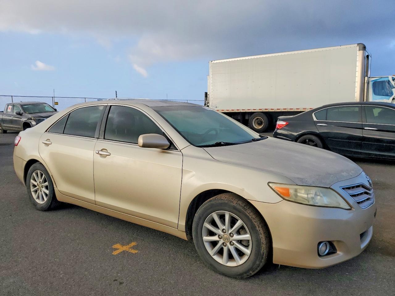 2010 TOYOTA CAMRY