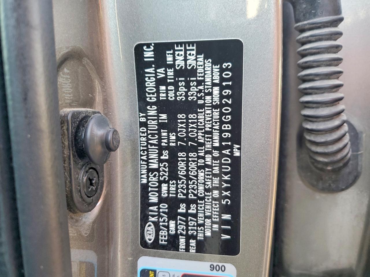 2011 KIA SORENTO