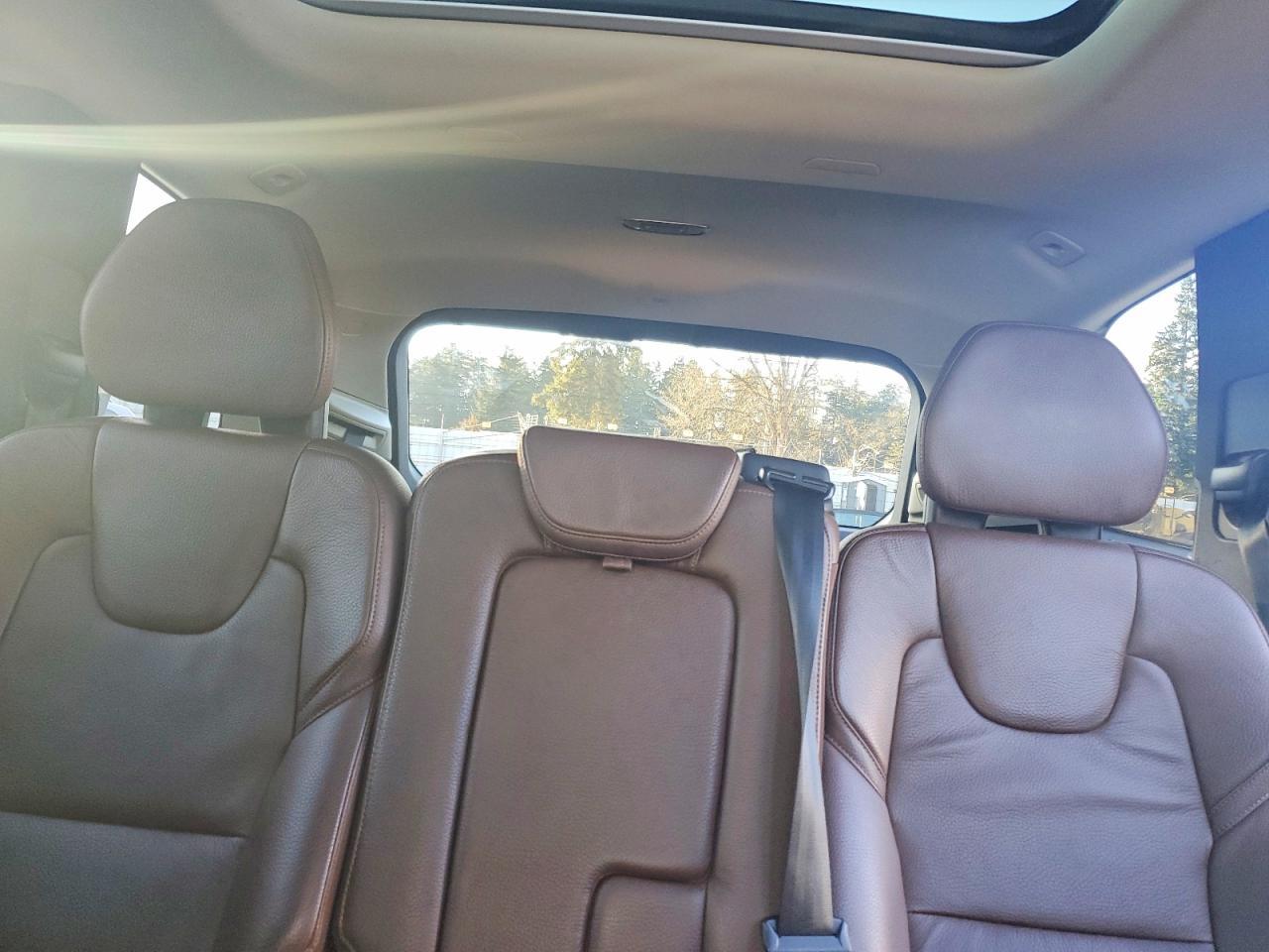 2020 VOLVO XC90