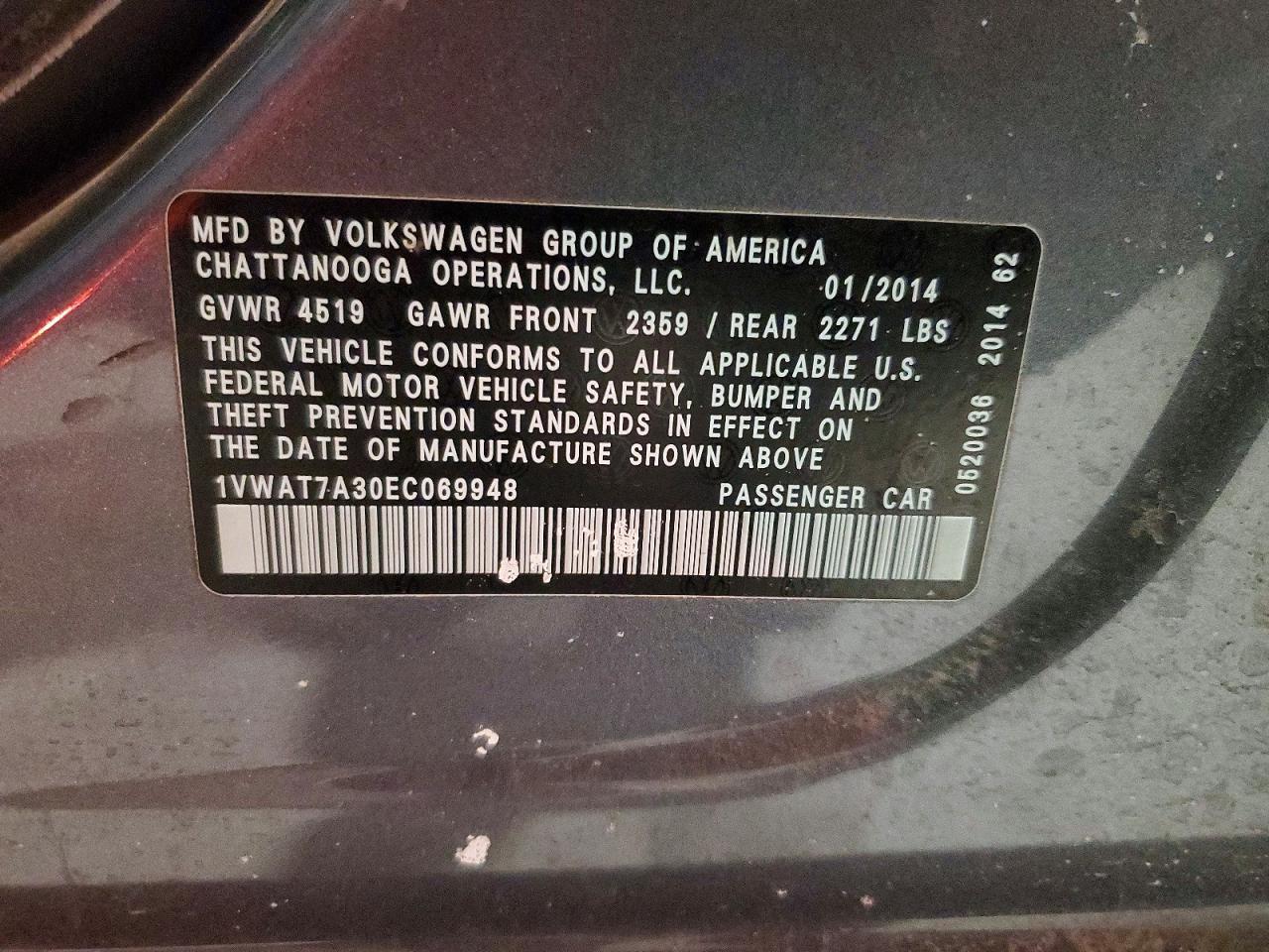 2014 VOLKSWAGEN Passat