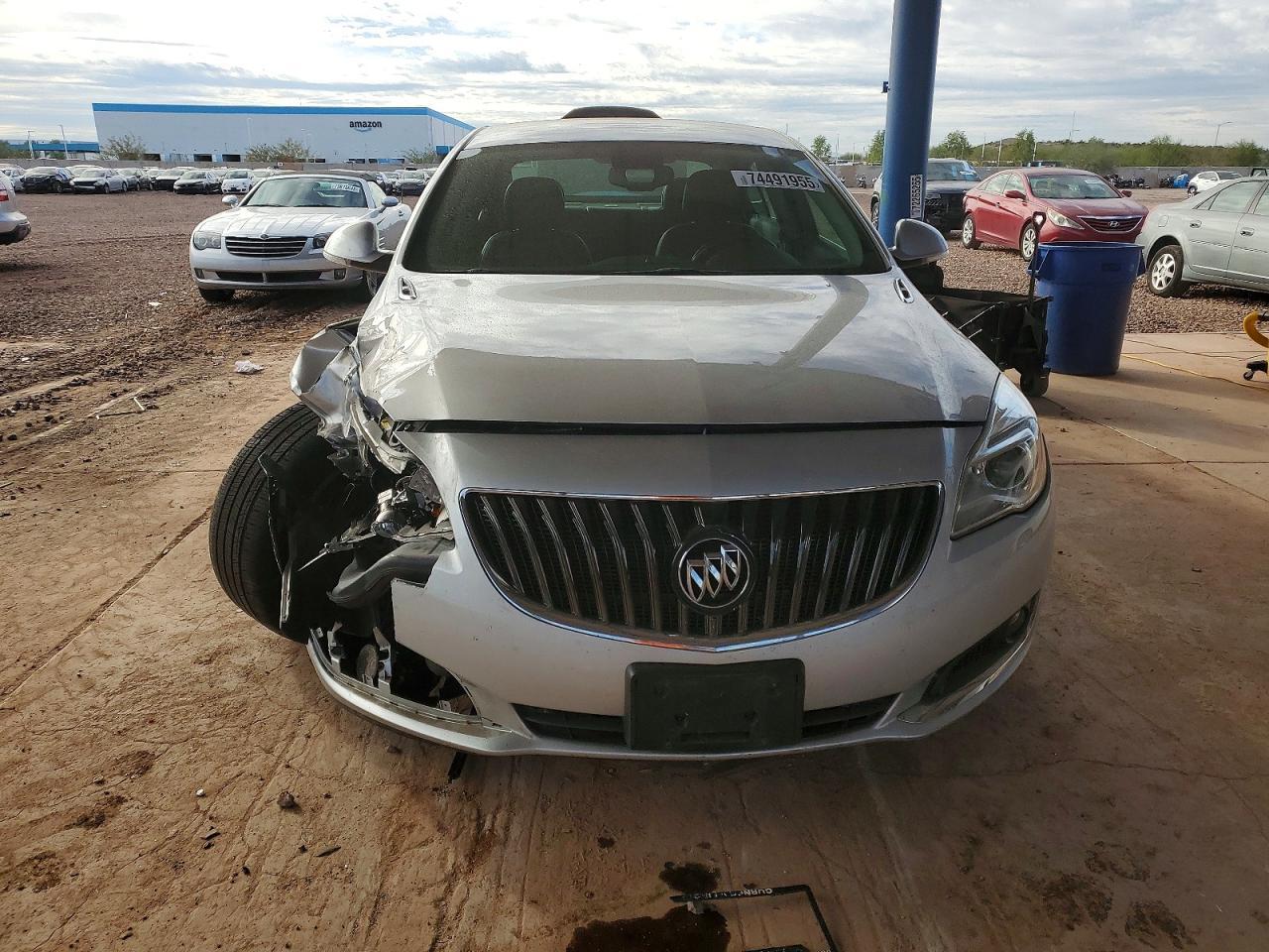 2016 BUICK Regal