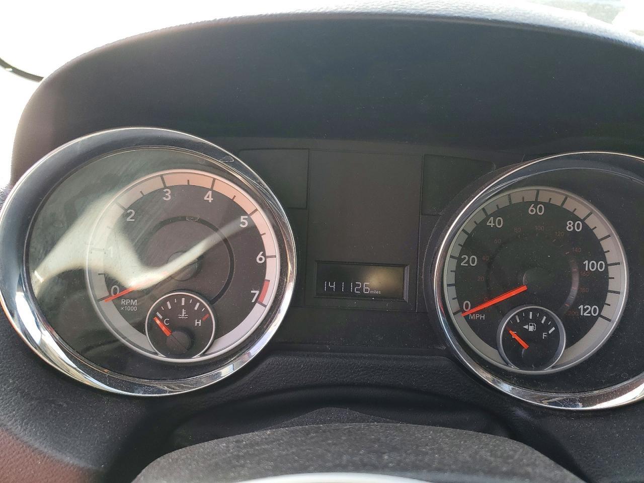 2011 DODGE Grand Cara