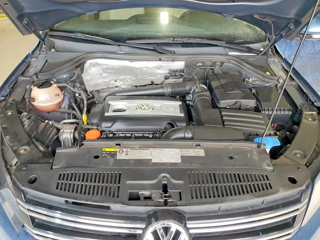 2017 VOLKSWAGEN TIGUAN