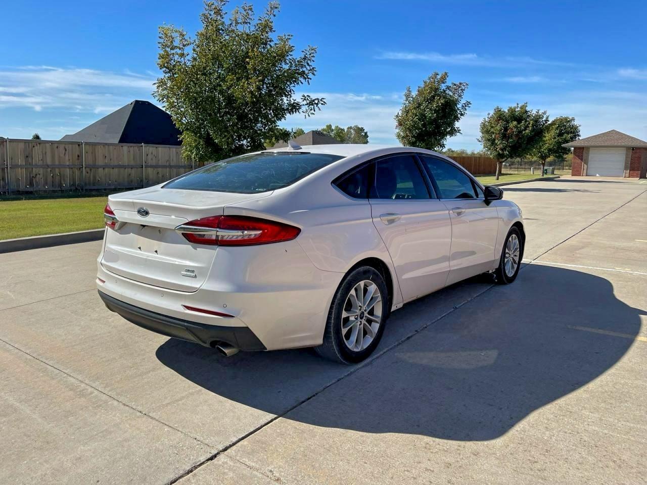 2020 FORD FUSION