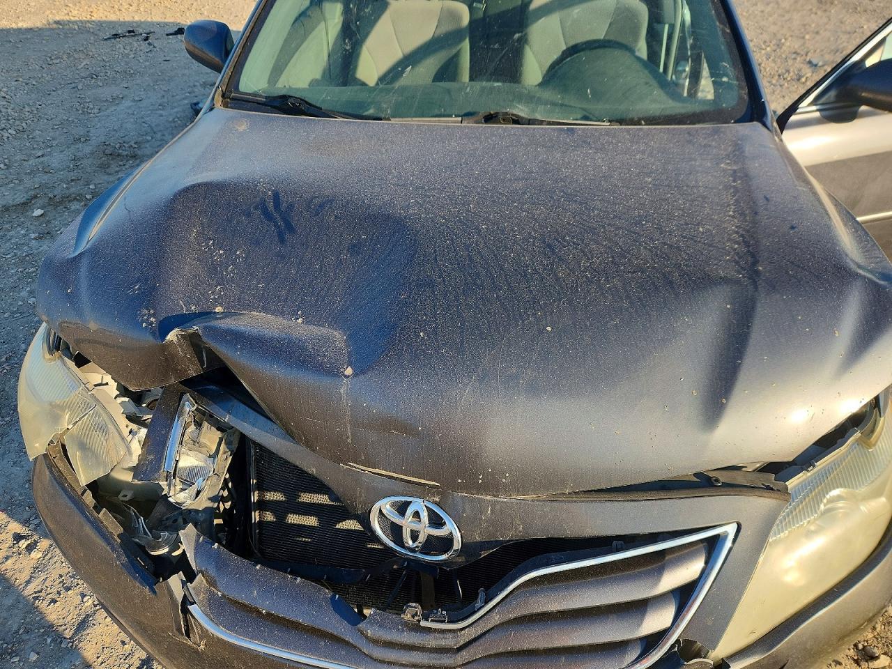 2010 TOYOTA CAMRY