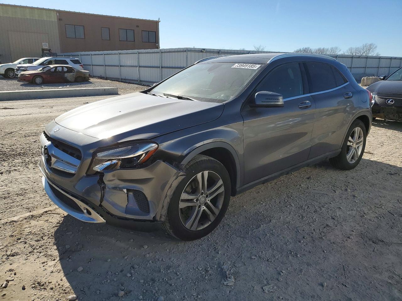 2016 MERCEDES-BENZ GLA-Class