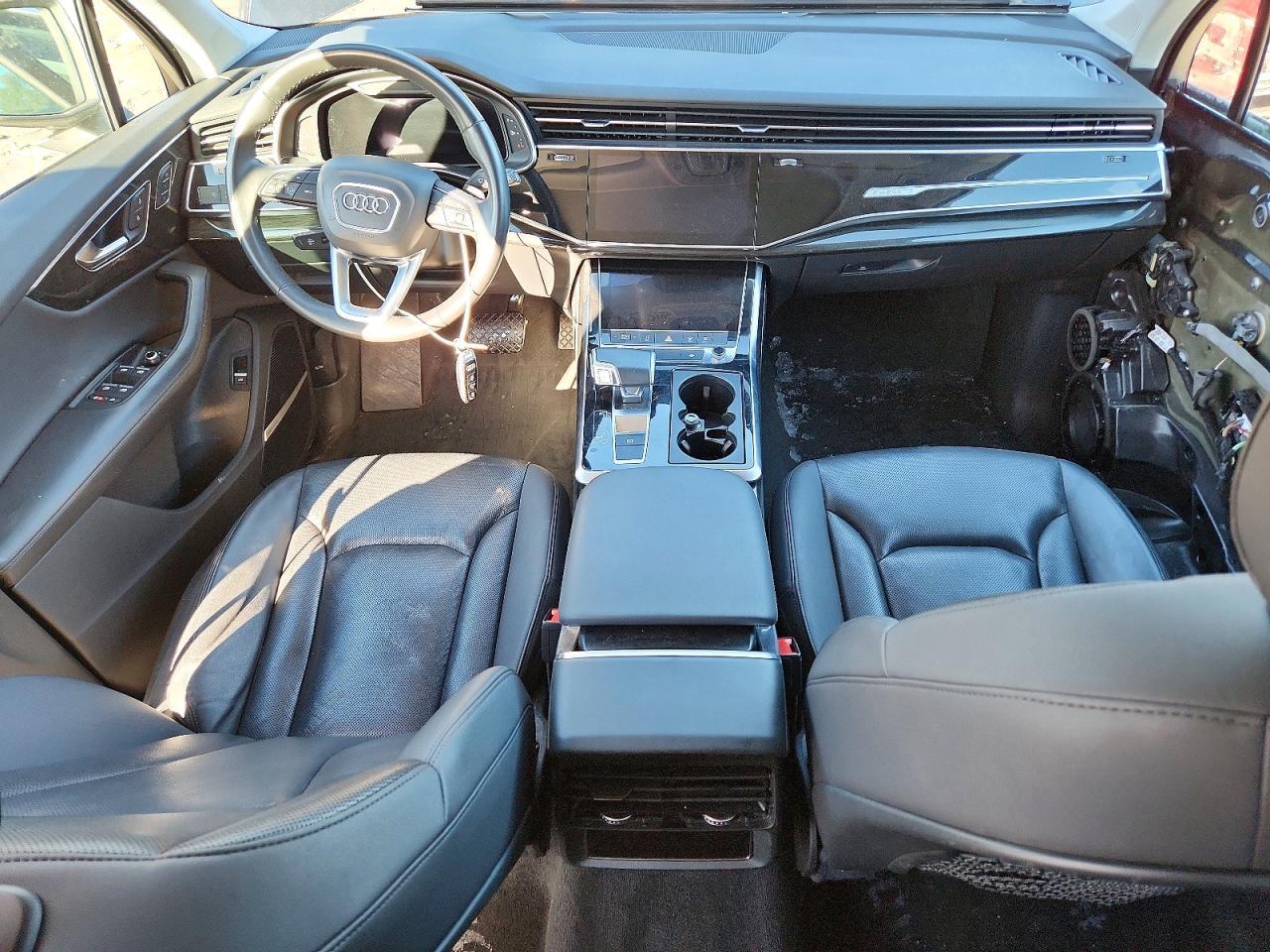 2022 AUDI Q7