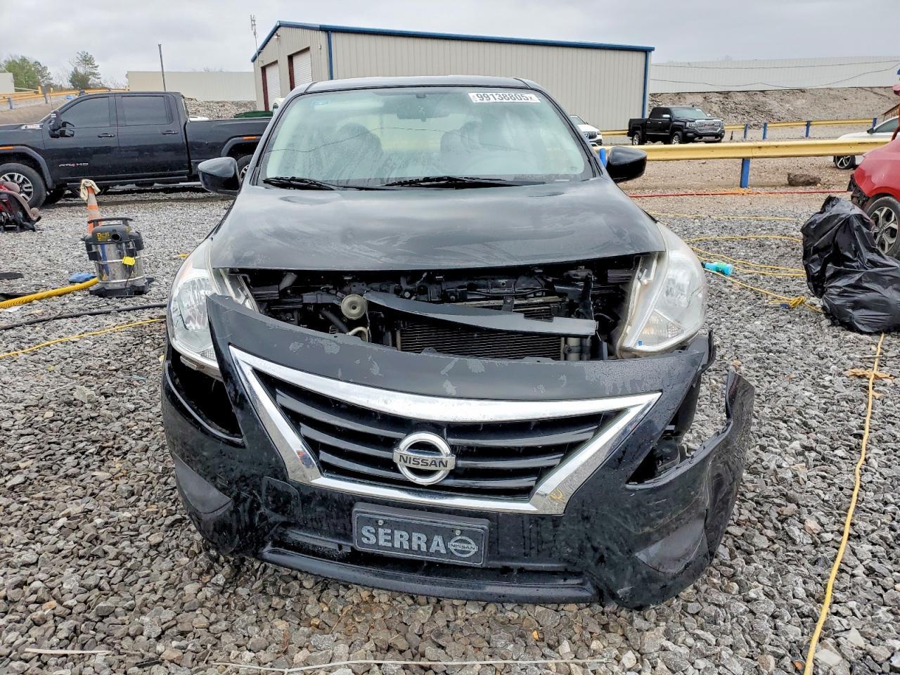 2016 NISSAN VERSA