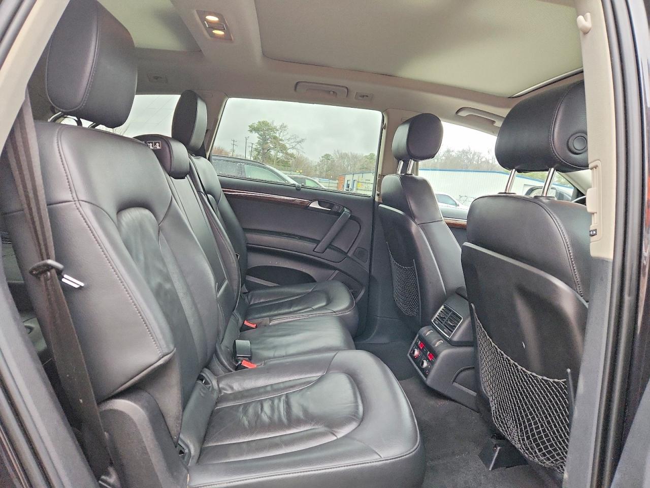 2013 AUDI Q7