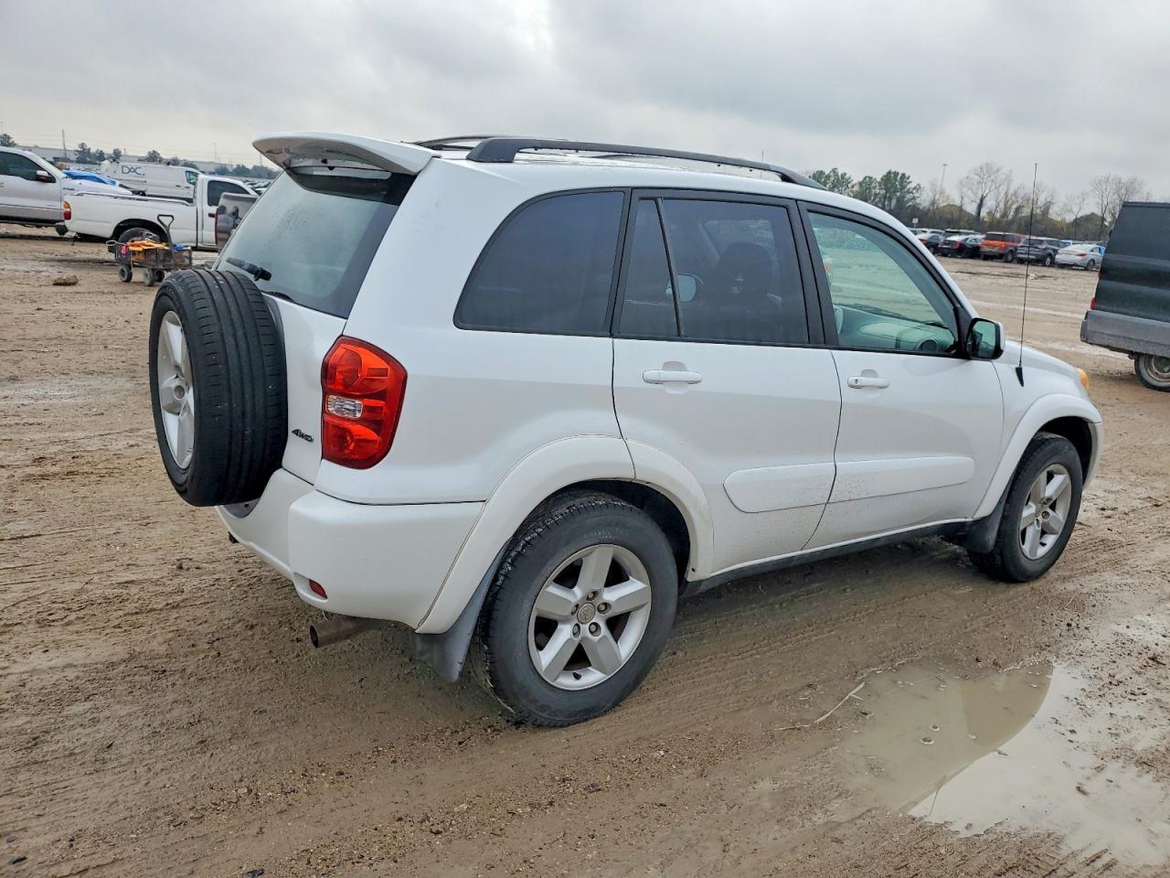 2005 TOYOTA RAV4