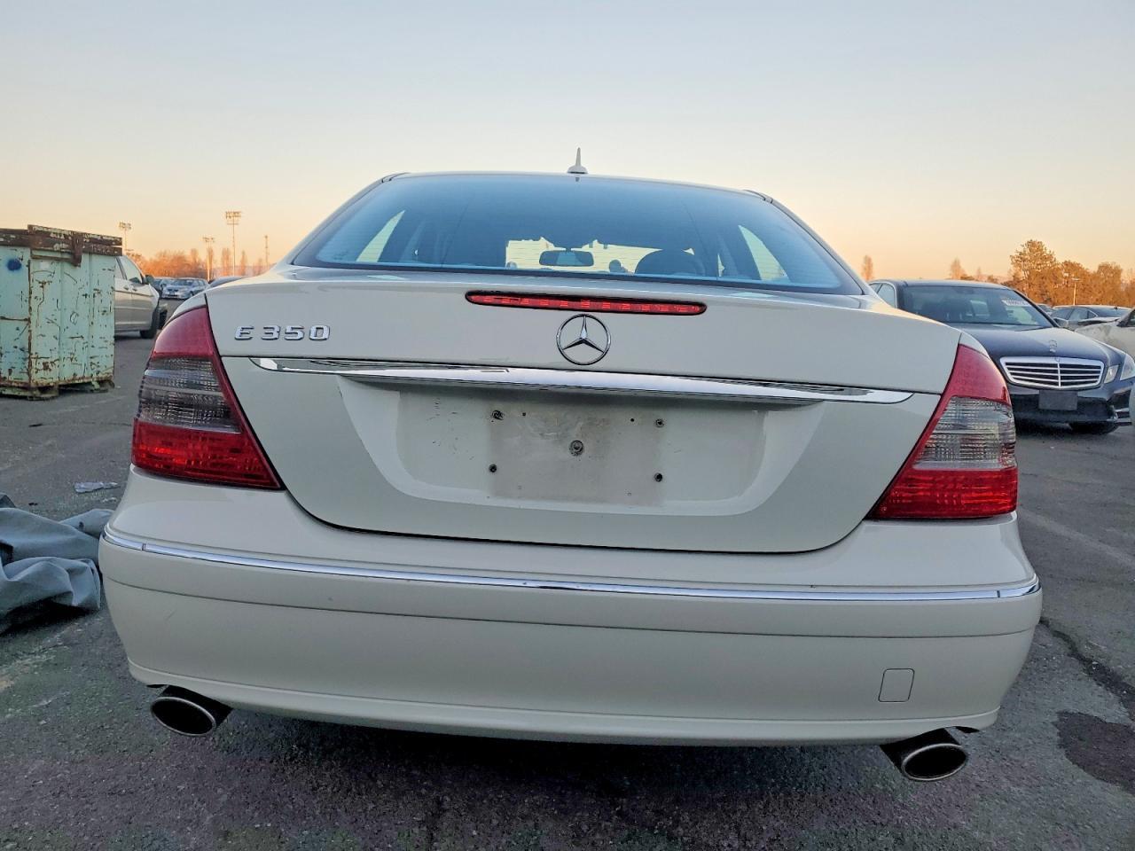 2008 MERCEDES-BENZ E-Class