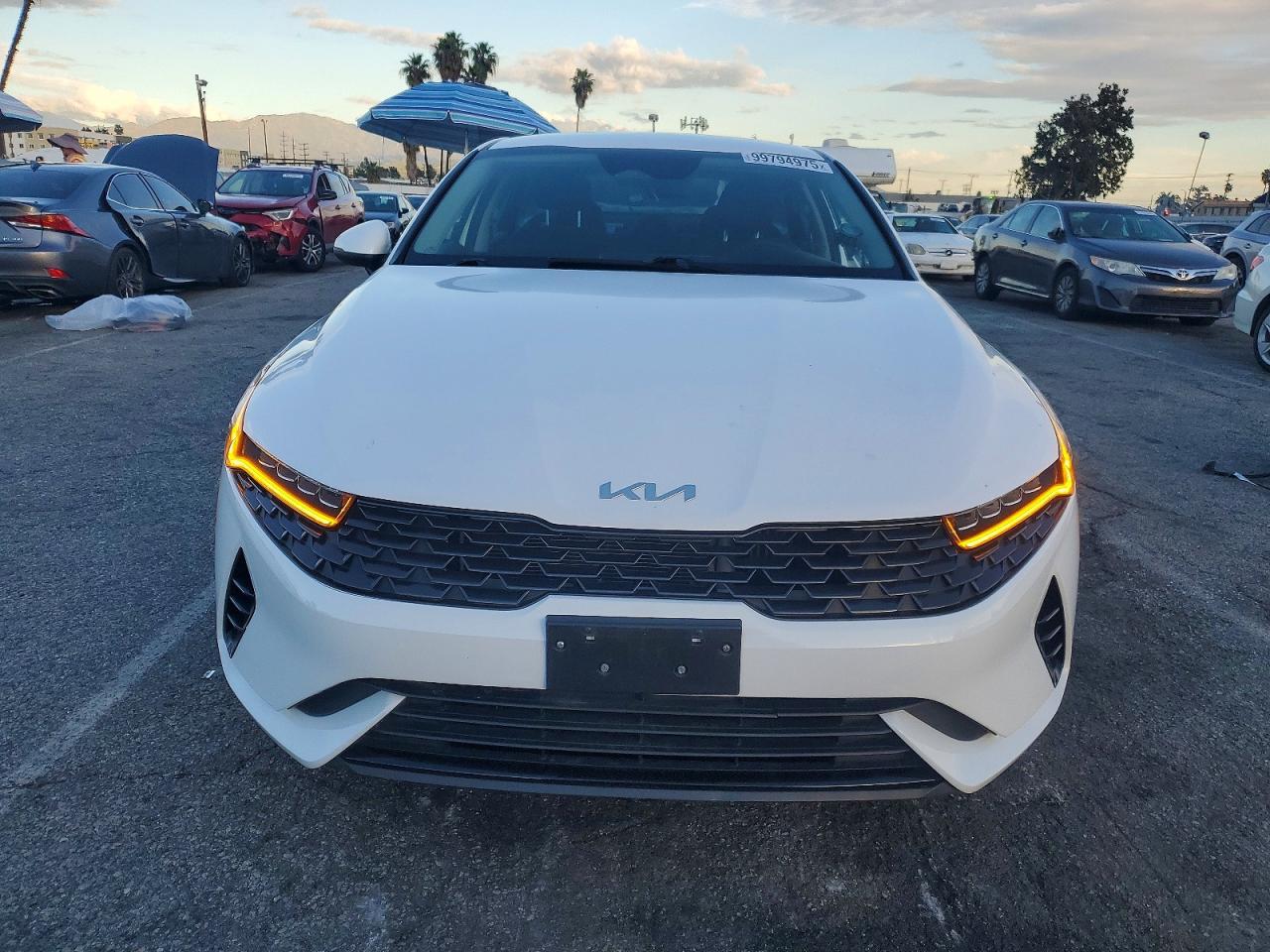 2022 KIA K5
