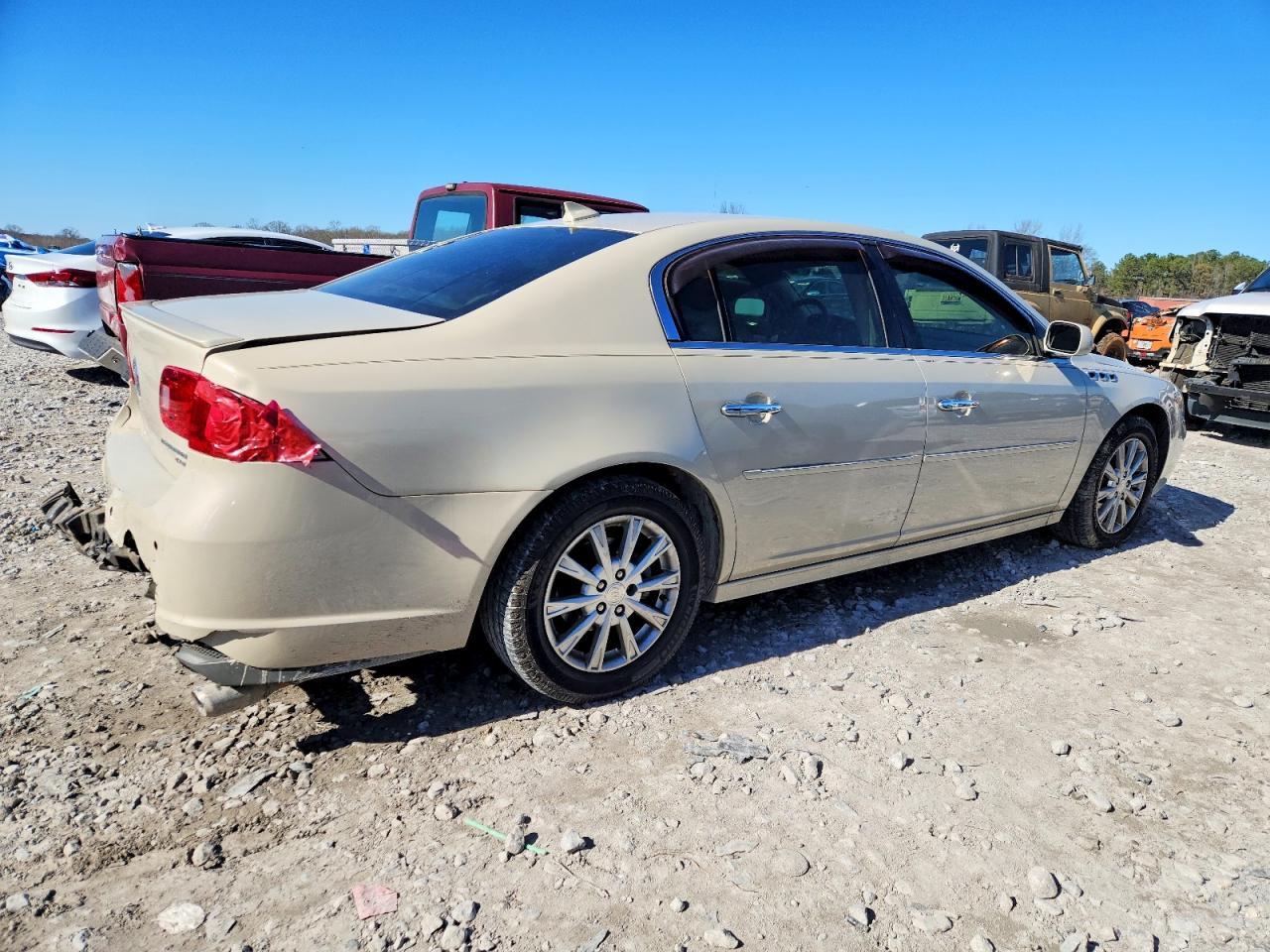 2010 BUICK Lucerne