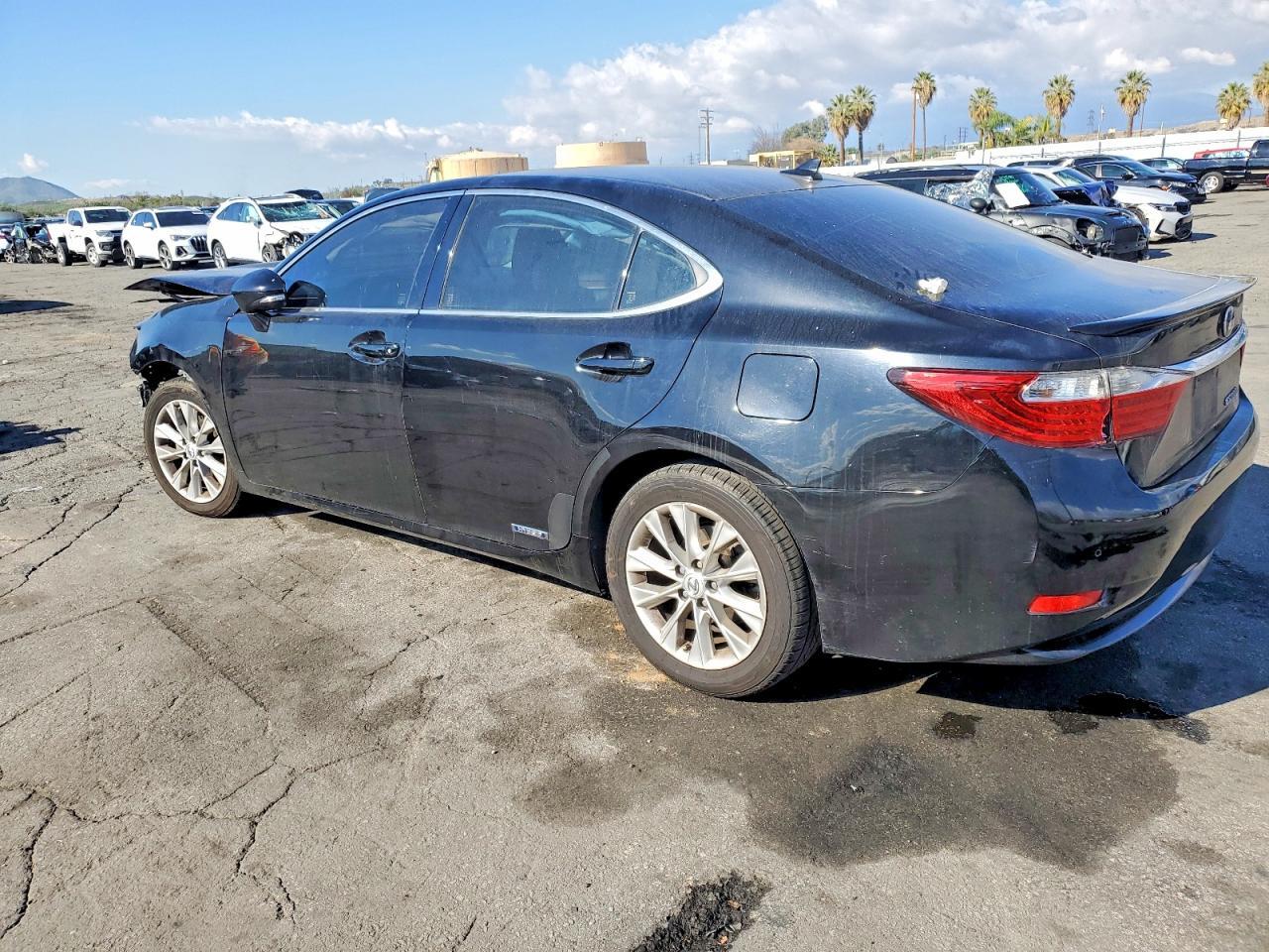 2013 LEXUS ES 300H