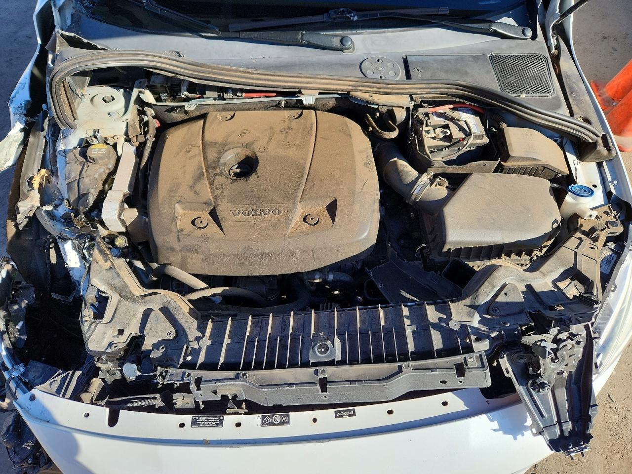 2017 VOLVO S60