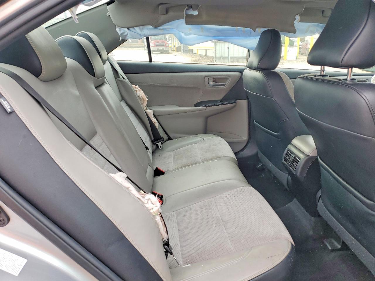 2015 TOYOTA CAMRY