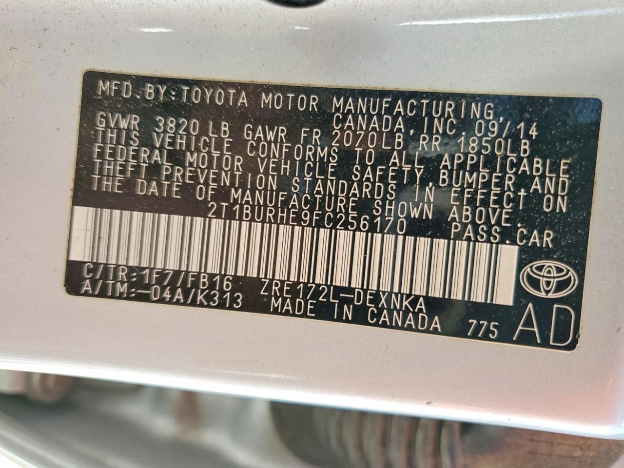 2015 TOYOTA COROLLA