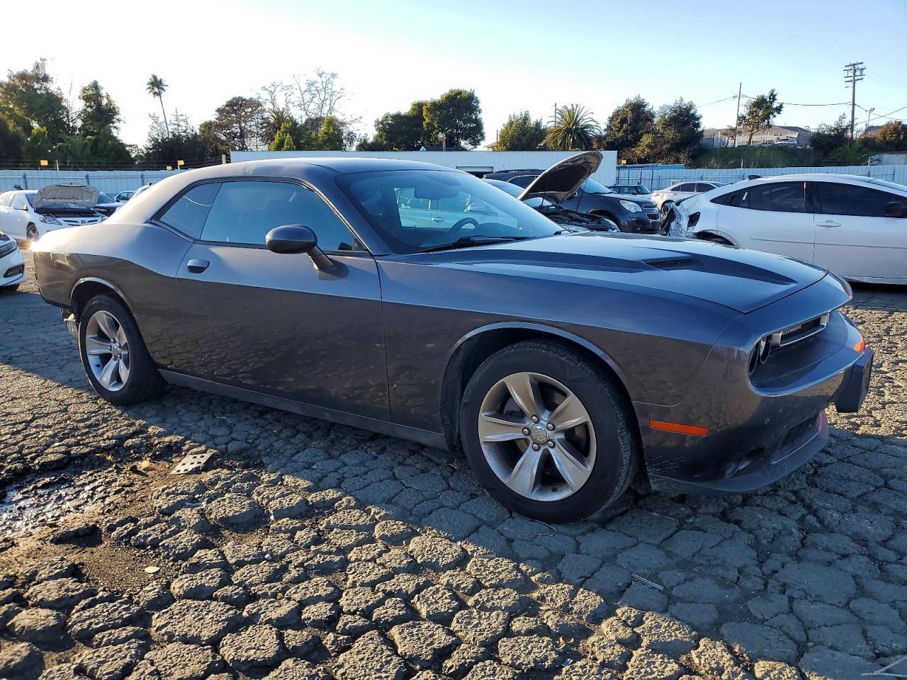 2017 DODGE Challenger