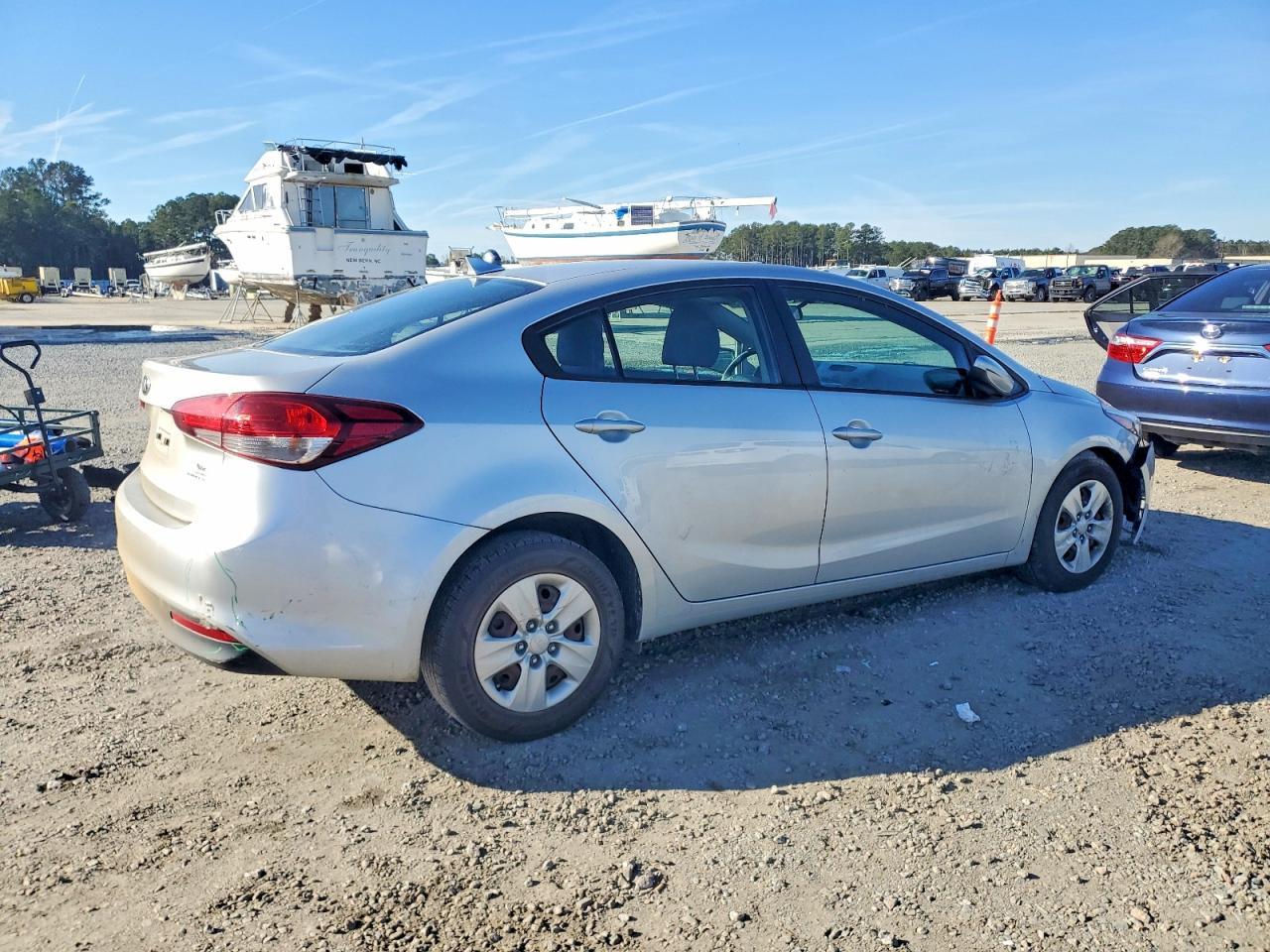 2018 KIA FORTE