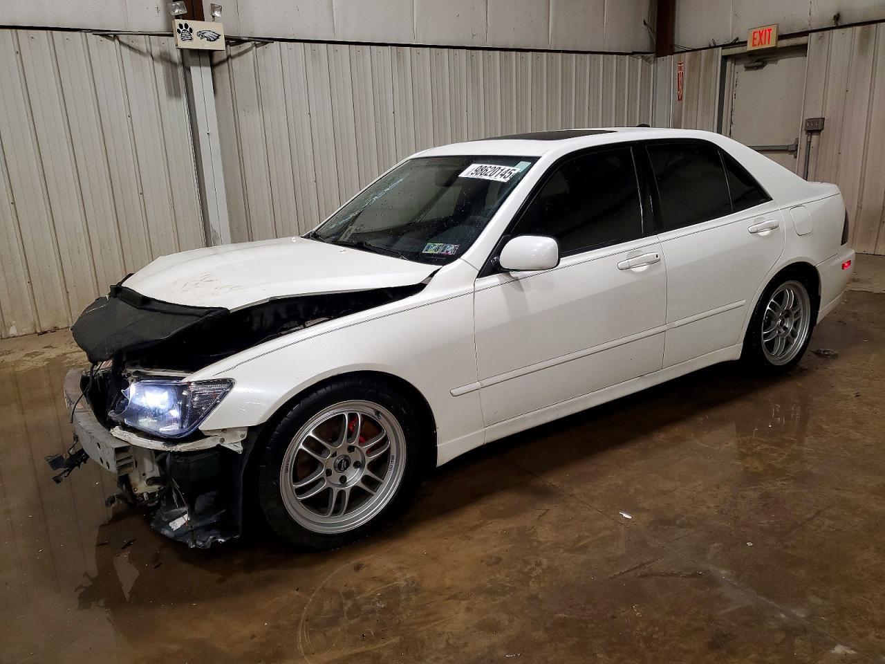 2003 LEXUS IS 300