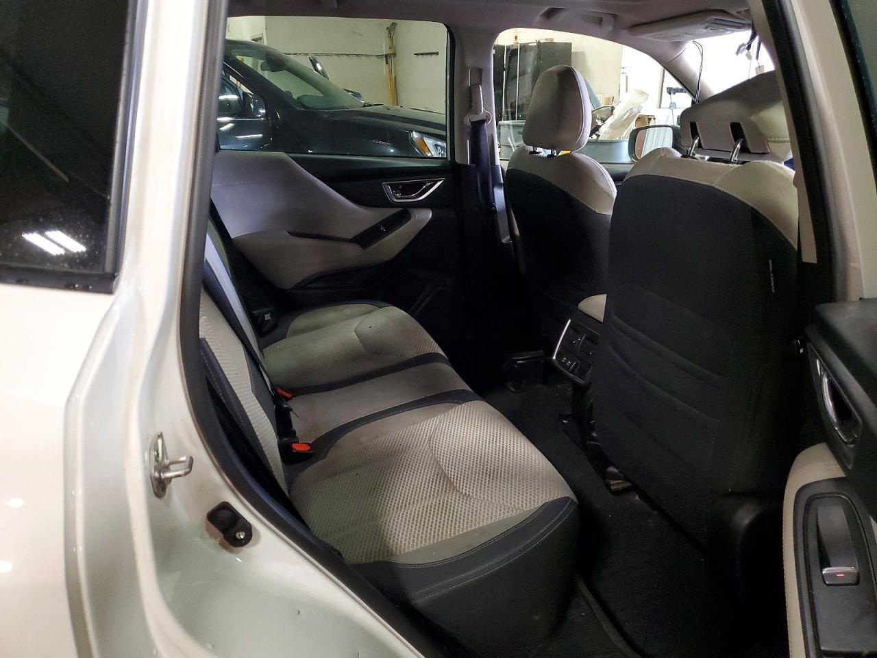 2020 SUBARU FORESTER