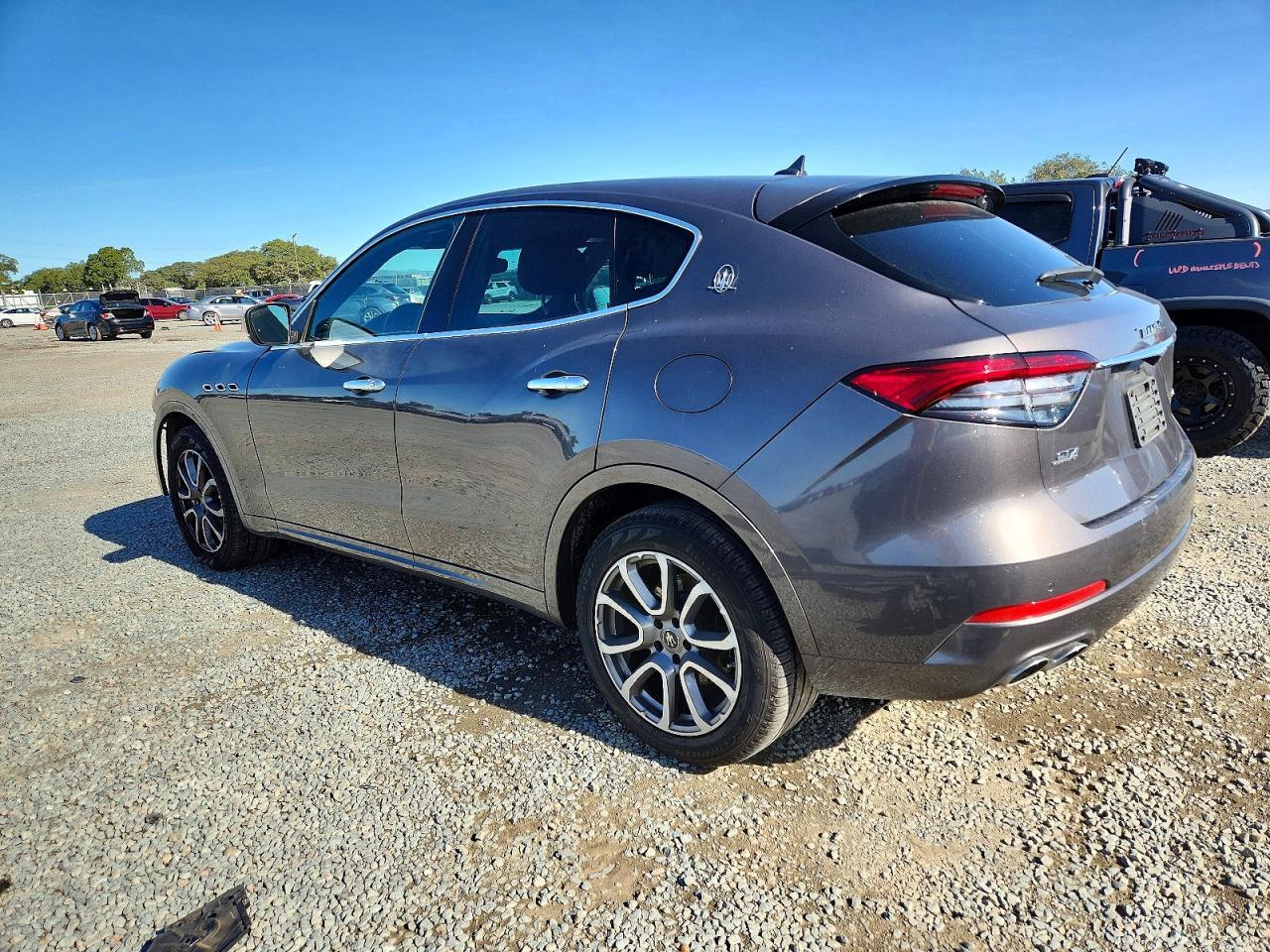 2021 MASERATI Levante