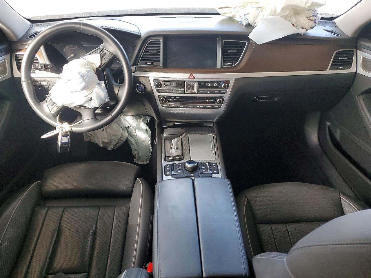 2018 GENESIS G80