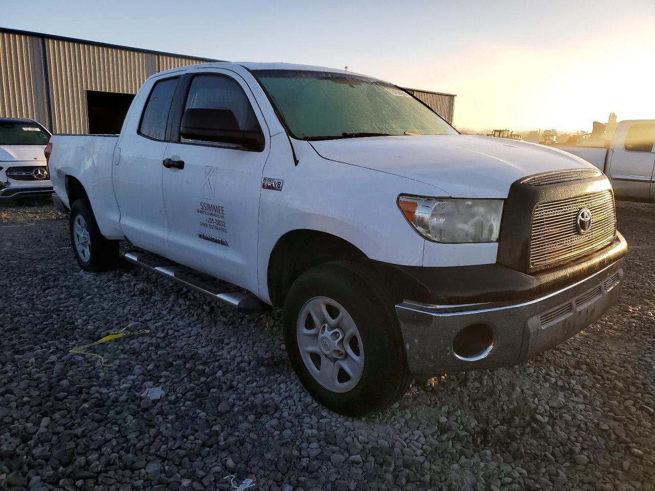 2008 TOYOTA TUNDRA