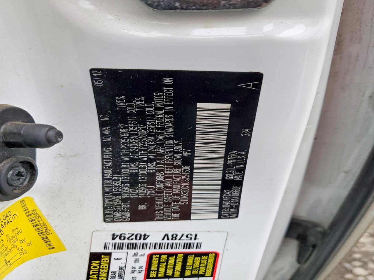 2012 TOYOTA SIENNA