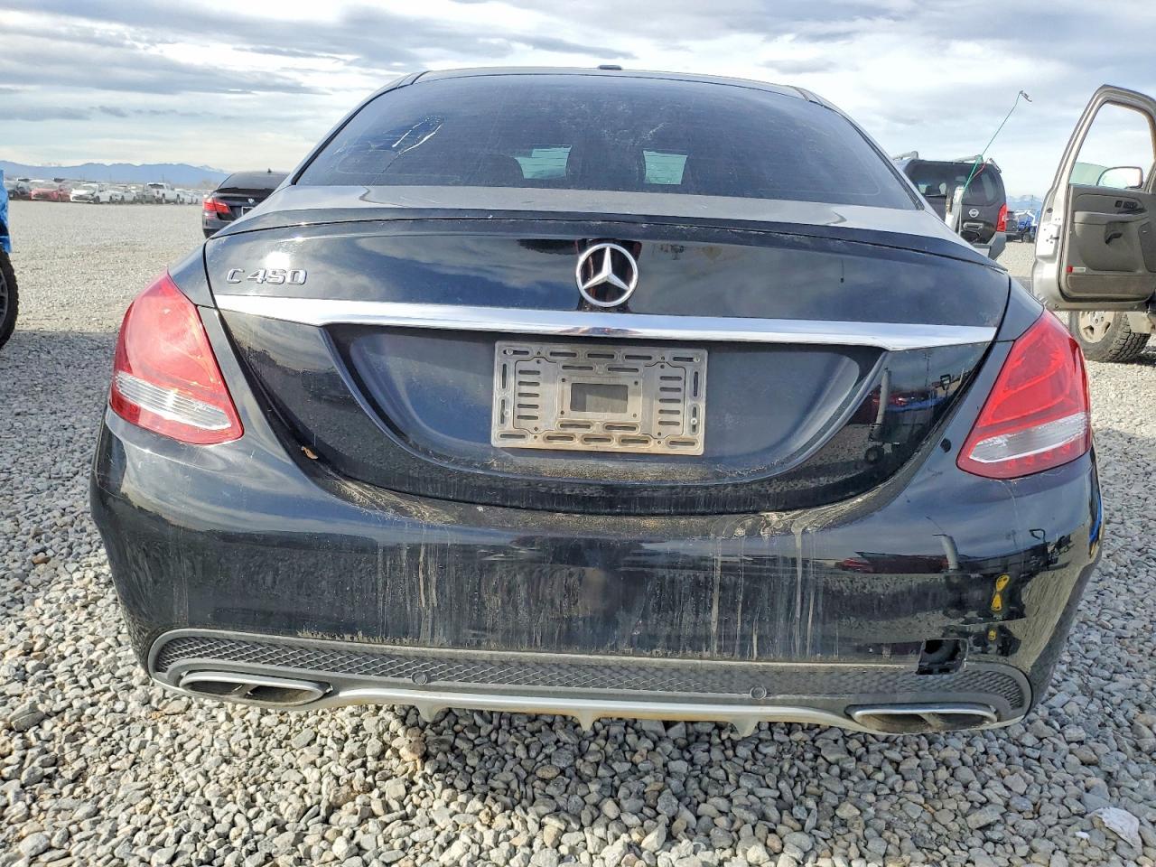 2016 MERCEDES-BENZ C-CLASS