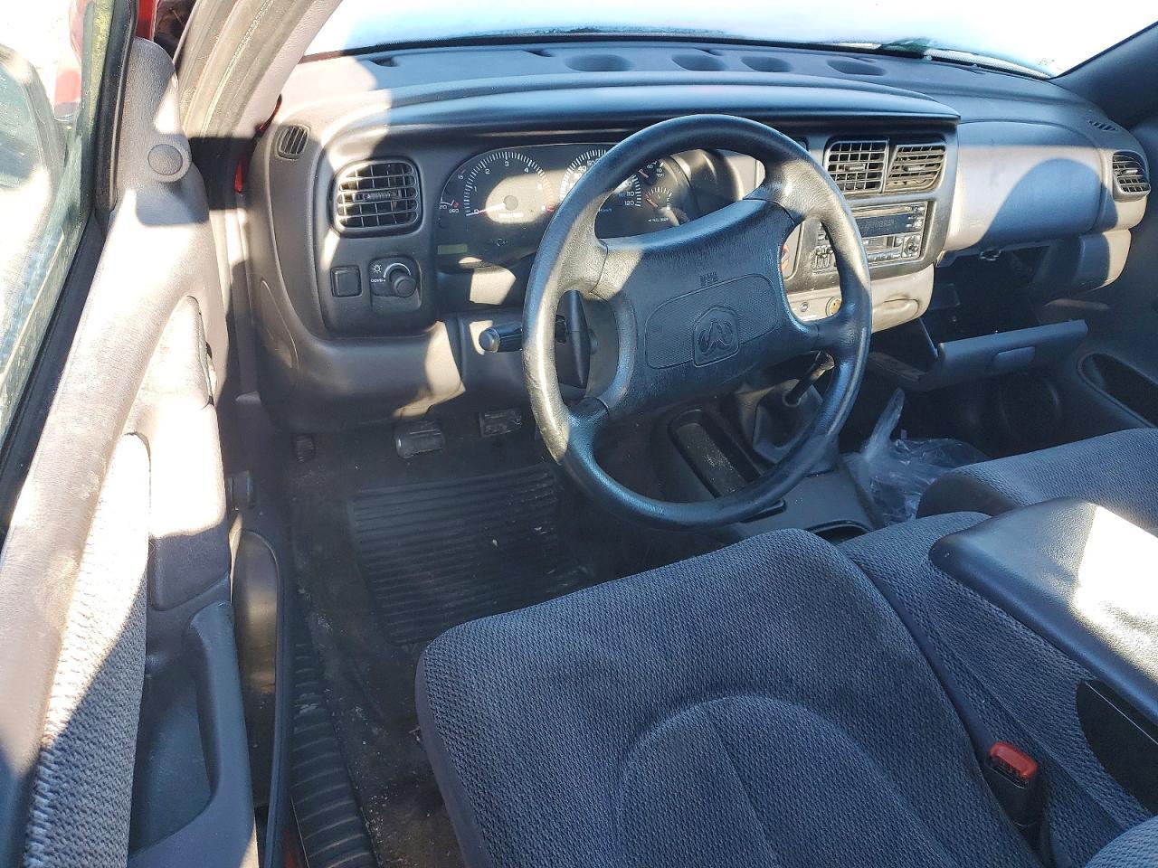 1998 DODGE Dakota