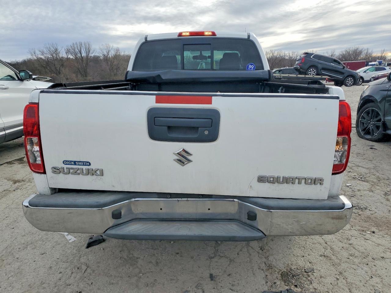 2010 SUZUKI Equator