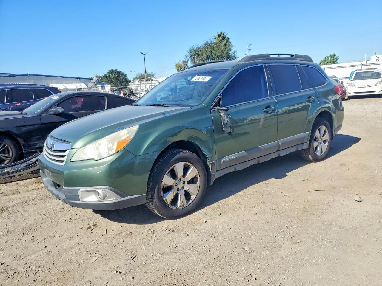 2010 SUBARU Outback