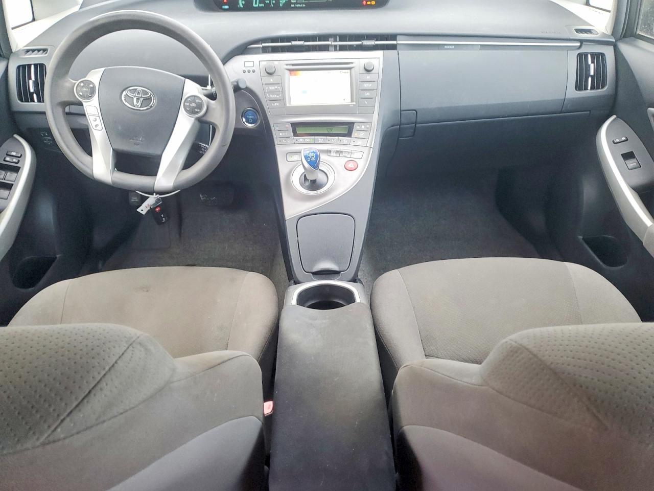 2013 TOYOTA PRIUS