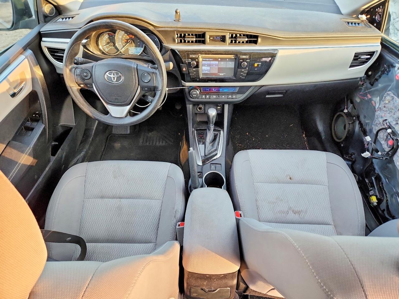 2015 TOYOTA COROLLA