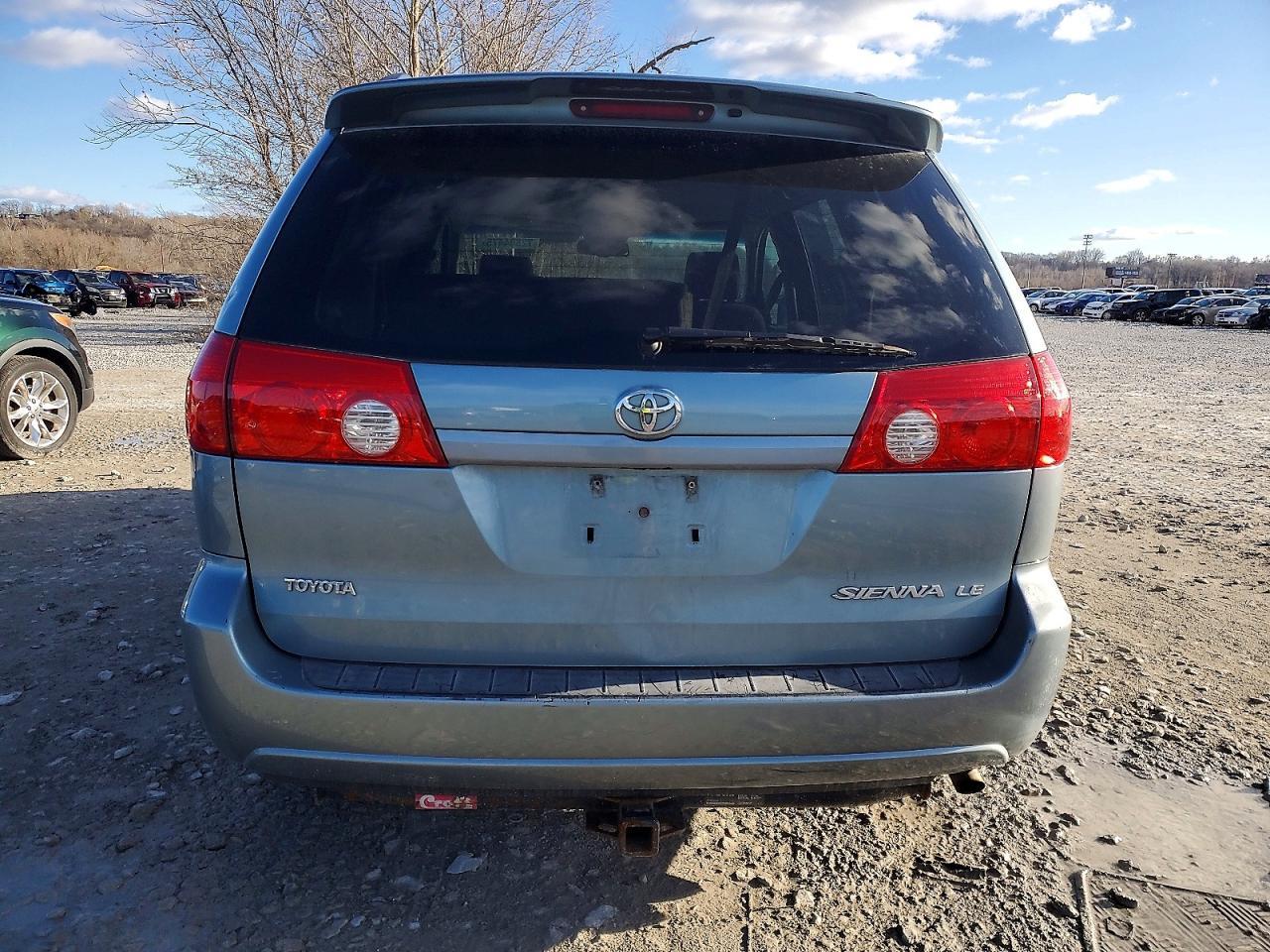 2008 TOYOTA SIENNA