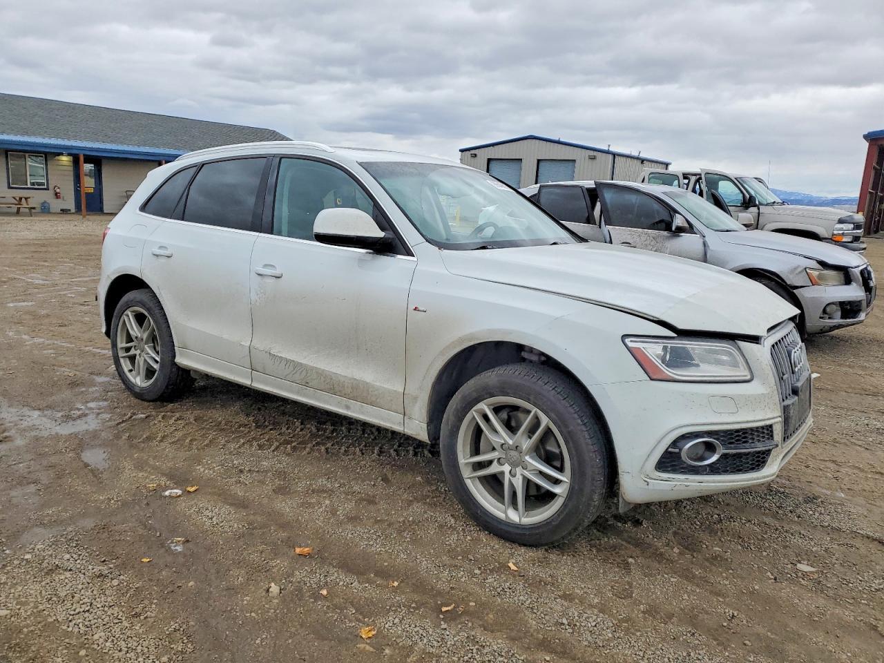 2014 AUDI Q5