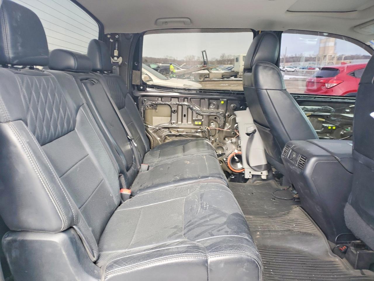 2016 TOYOTA TUNDRA
