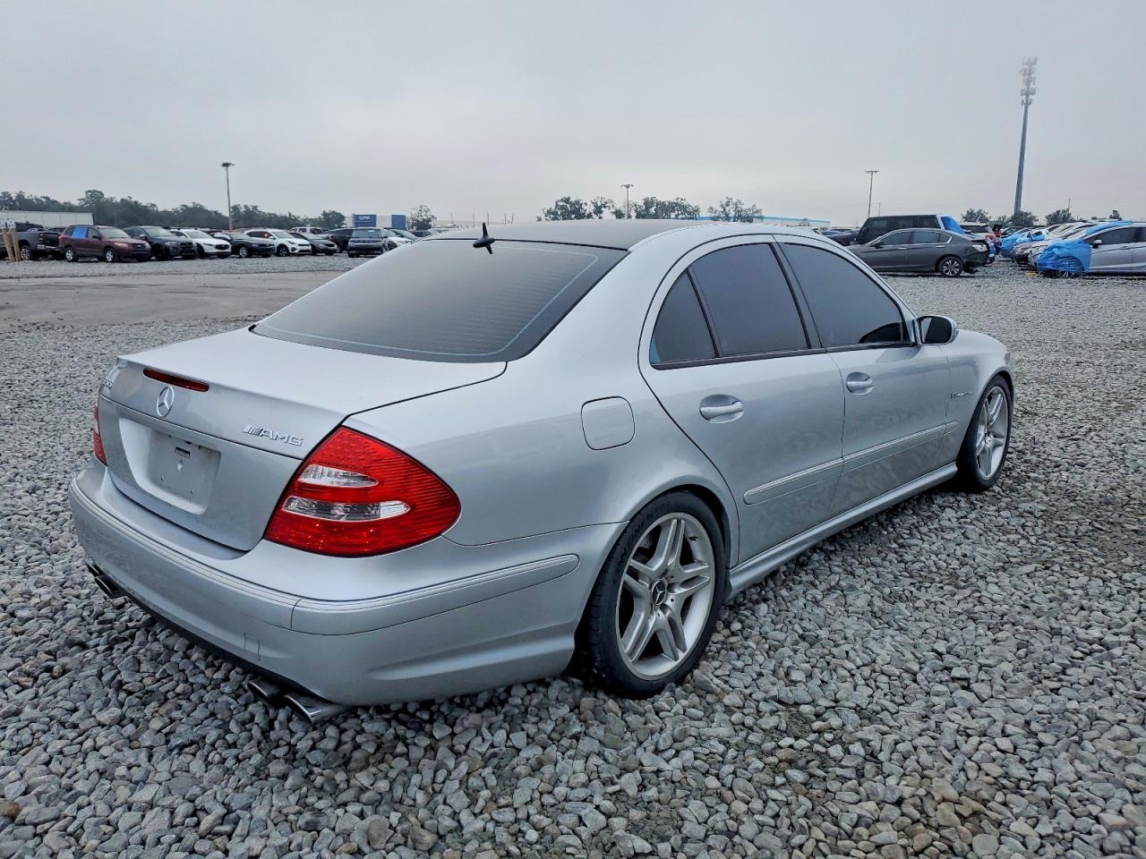 2006 MERCEDES-BENZ E-Class