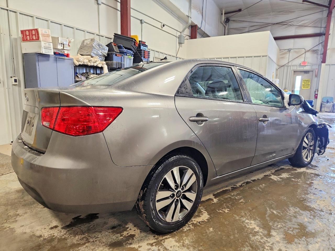 2013 KIA FORTE