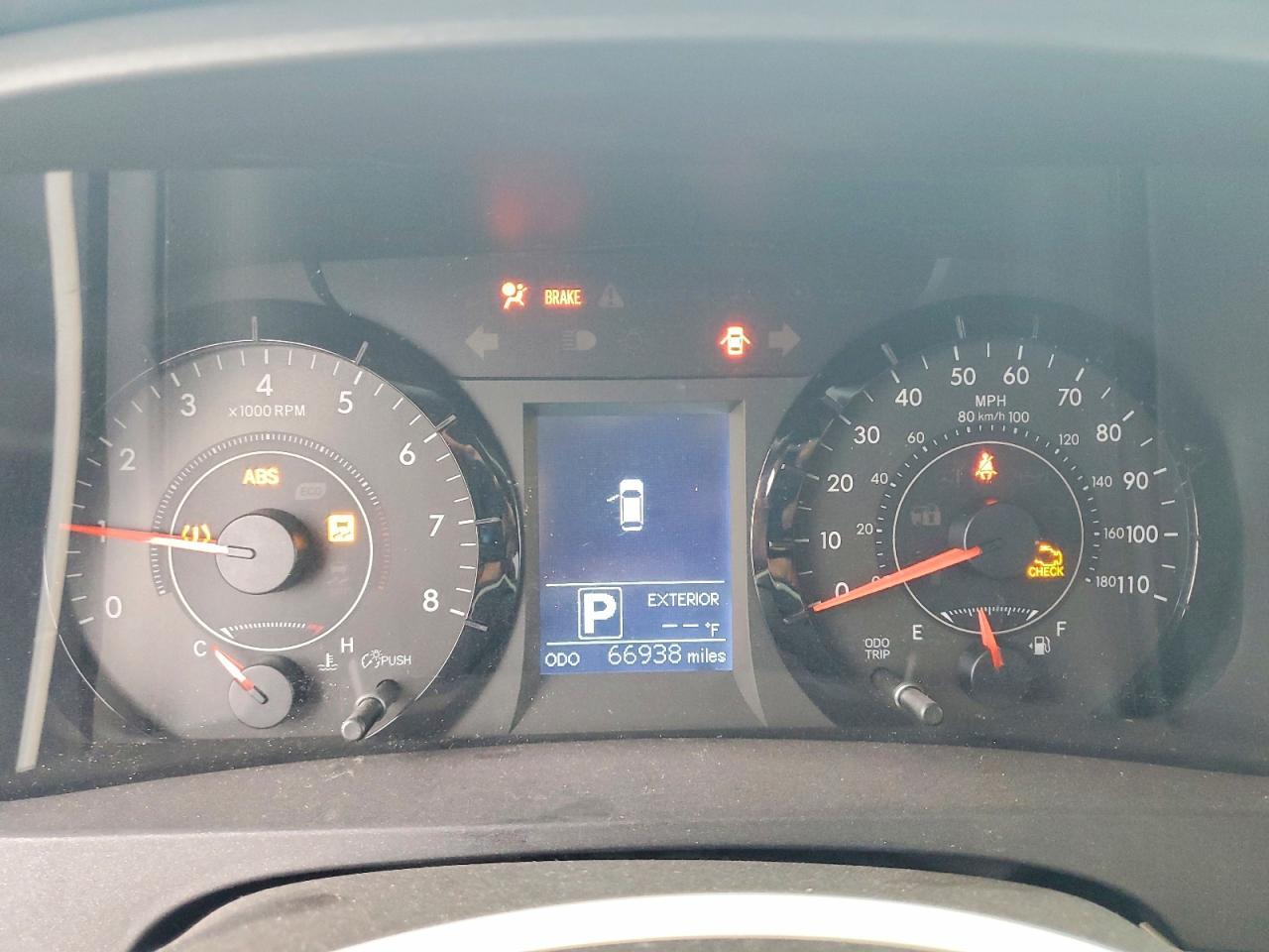 2015 TOYOTA SIENNA