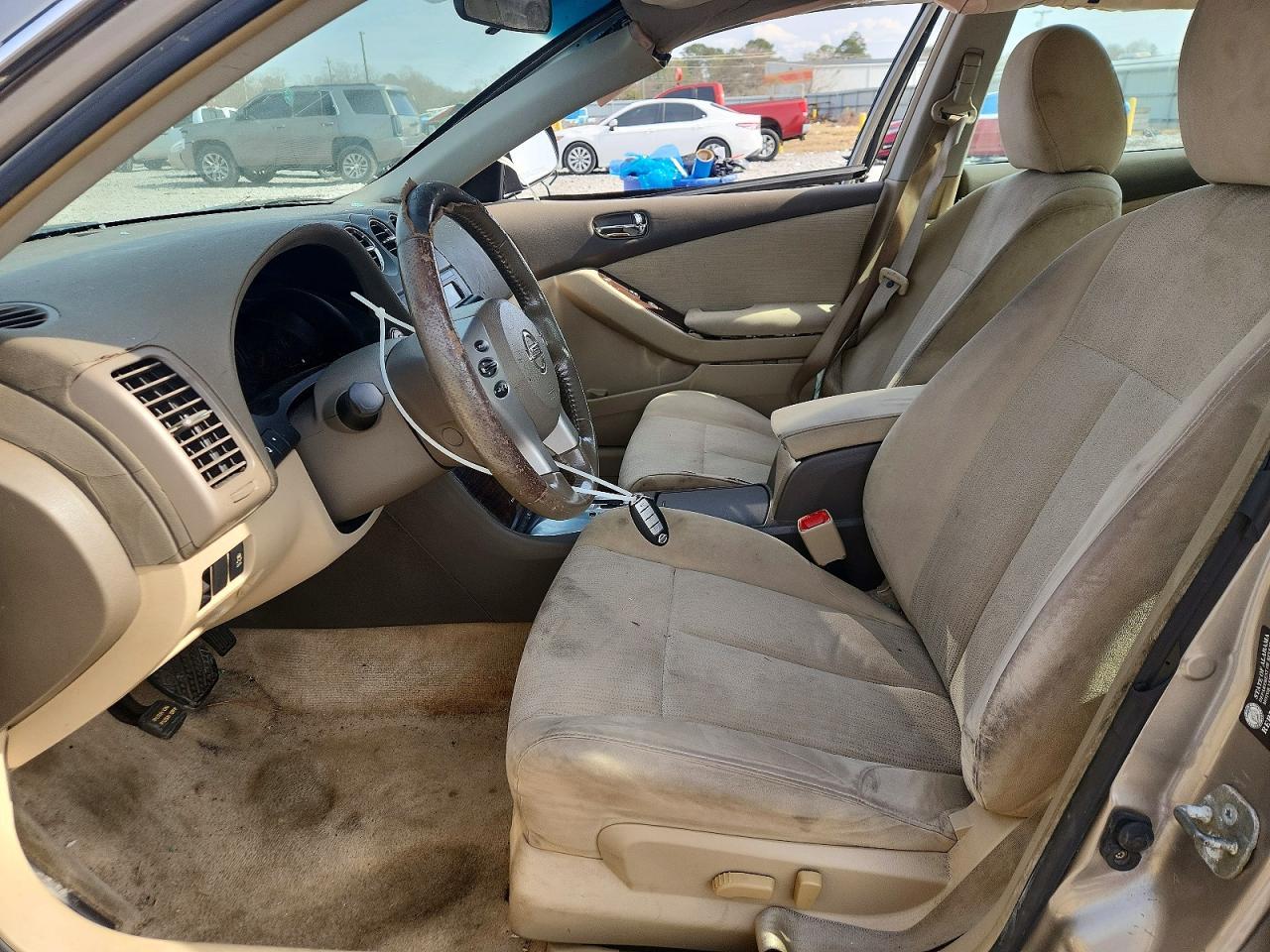 2011 NISSAN ALTIMA