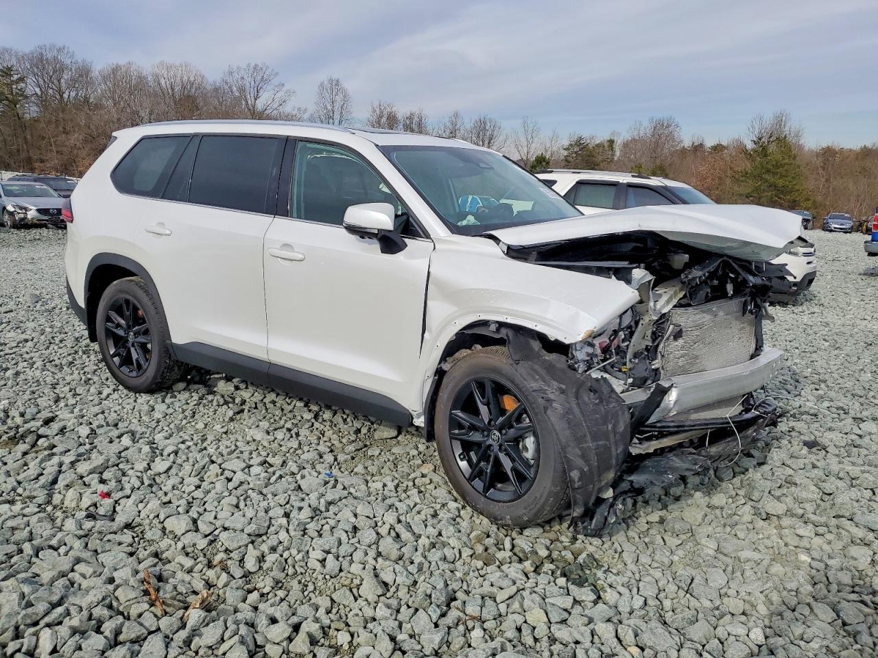 2025 TOYOTA HIGHLANDER