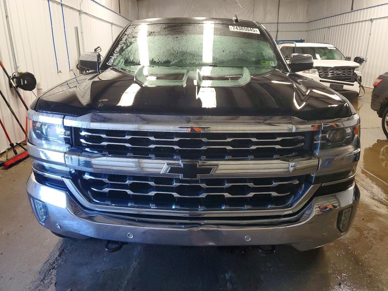 2017 CHEVROLET Silverado