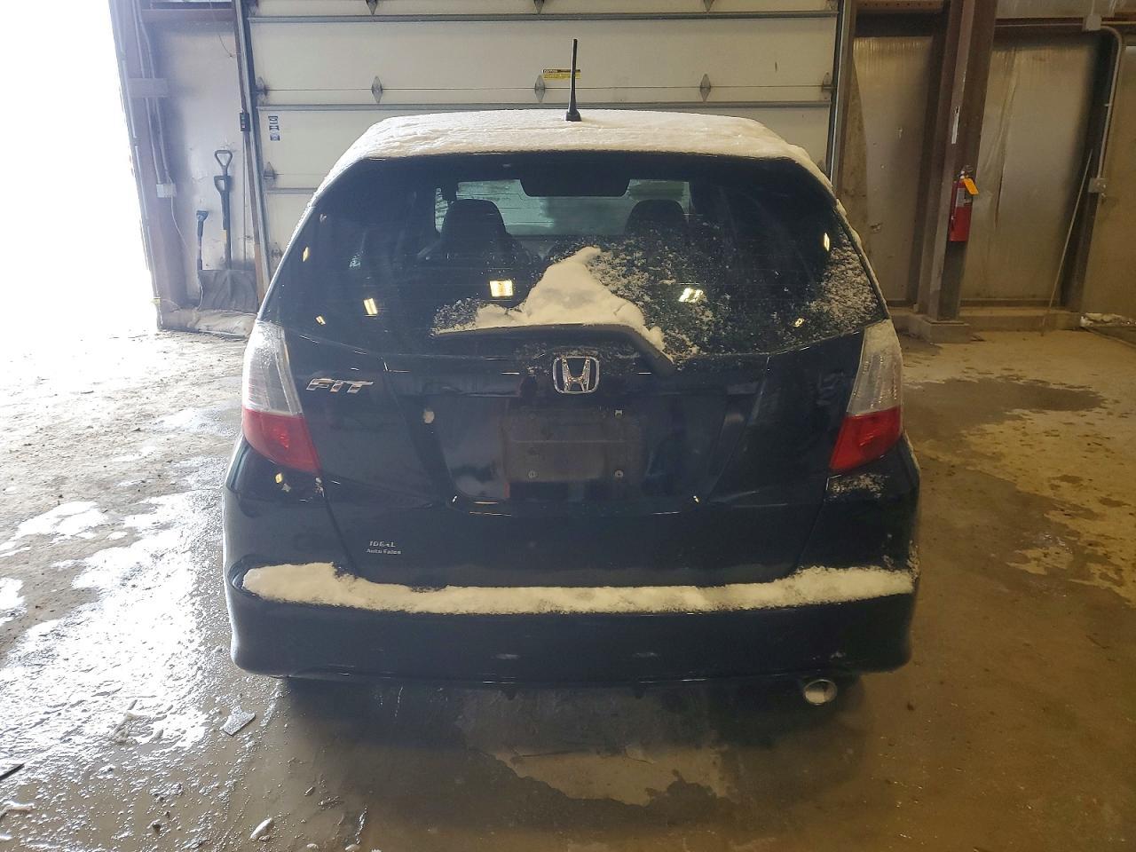 2011 HONDA FIT